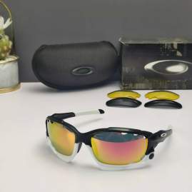 Picture of Oakley Sunglasses _SKUfw66124735fw